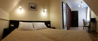 Гостиница Аист Великий Новгород Трехместный номер-3